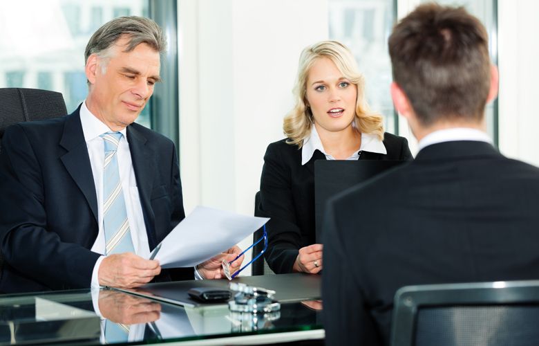 10 Ways To Stand Out In Your Next Job Interview
